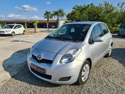Toyota Yaris 1.33 VVT-i 101cv