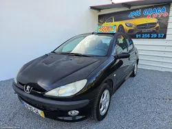 Peugeot 206 1.4i 75Cv 200.000Km 10/2000