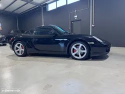 Porsche Cayman Sport Pack