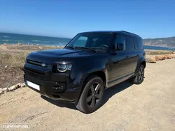 Land Rover Defender 110 P300e X-Dynamic SE