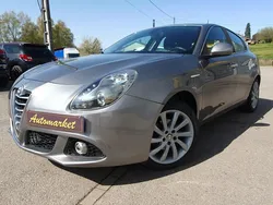 Alfa Giulietta 1.6 JTDm 105ch|S&S|Tel bluetooth|clim auto|DNA|Regulateur|etc ...