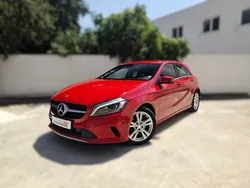 MERCEDES Classe A MERCEDES CLASSE A 180 122 CH – SENSATION / HARMAN KARDON –