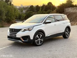 Peugeot 5008 1.2 PureTech Allure Pack