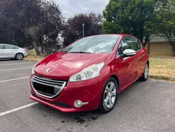 Peugeot 208 1.6 e-HDi 92ch Allure 5p
