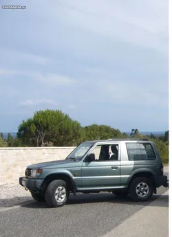 Mitsubishi Pajero 2.5 glx