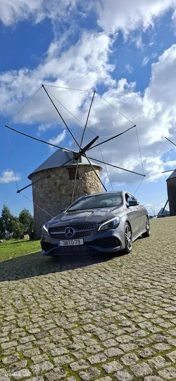 Mercedes-Benz CLA 200