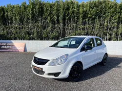 Opel Corsa C selo antigo