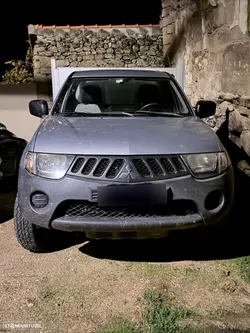 Mitsubishi L200 Pick Up 4x4 Intense Club Cab