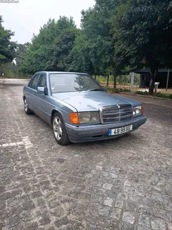 Mercedes-Benz 190 D2.0