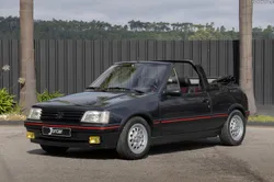 Peugeot 205 CTI