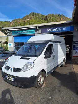 Trafic fourgon 2.0 dci l2h2