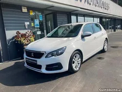 Peugeot 308 1.5 BlueHDi Style
