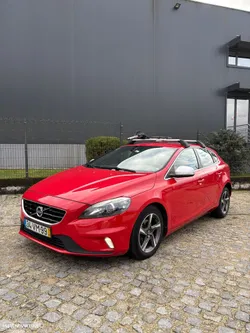 Volvo V40 2.0 D2 R-Design