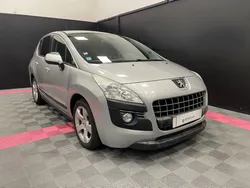 PEUGEOT 3008 1.6 HDi 115 cv