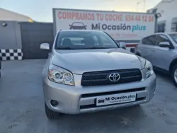 Toyota RAV 4 2.2D-4D Luna
