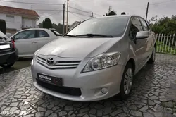 Toyota Auris 1.33 VVT-i Life+