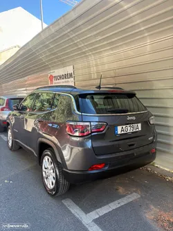 Jeep Compass 1.3 T Longitude