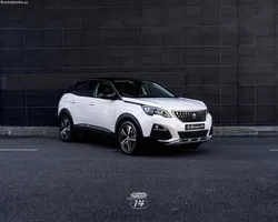 Peugeot 3008 1.2 PureTech Allure JLL18