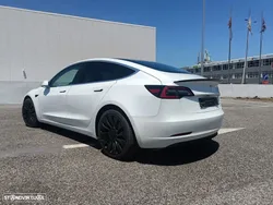 Tesla Model 3 Long Range AWD Dual Motor