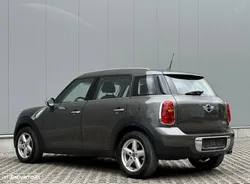 MINI Countryman One D