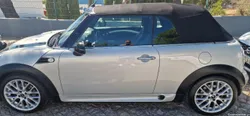 MINI Cabrio Cooper D