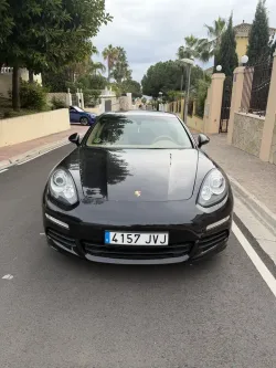 Porsche Panamera PDK
