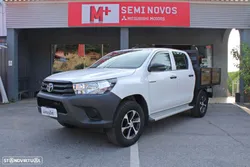 Toyota Hilux 2.4 D-4D 4WD CD CM