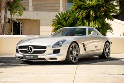 Mercedes-Benz SLS 63 AMG Standard
