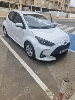Toyota Yaris Yaris Hybrid Comfort Plus