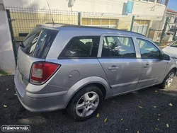 Opel Astra Caravan