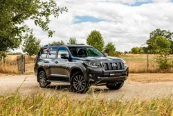 Toyota Land Cruiser 150 Lounge Pack Techno 2.8 D-4D - Toit ouvrant / Caméra 360 / Entretien 100% Toyota