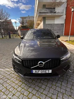 Volvo XC 60 2.0 T6 PHEV R-Design AWD