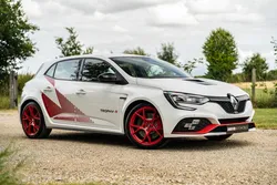 Renault Megane 4 RS Trophy-R - TVA Récupérable / Malus inclus