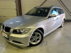 318 i Touring 130 ch / 1ere main / carnet complet bmw