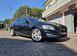 Volvo V60 D6 Pug-In-Hybrid AWD Geartronic Pure Limited
