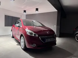 Peugeot 208 GTI. THP