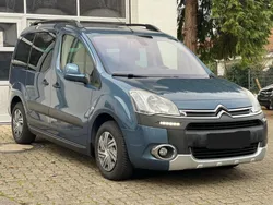 Citroën Berlingo hdi 115cv multispace selection 3 sieges ar motricitée renforcée