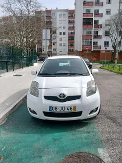 Toyota Yaris 1.4 D4D 5 lugares