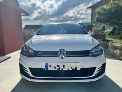 Volkswagen Golf GTI 2.0 TSI DSG BMT