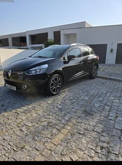 Renault Clio R-Link 1.5dCi Full extras