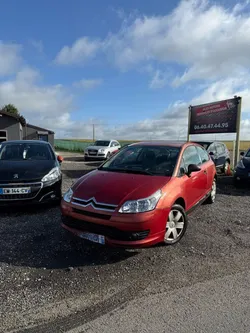 Citroën C4 1.6HDi 110ch 274.000km CT-6mois , révision complet fait, pneus neuf, kit de distribution à faire dans 20.000km, AC, 2 clé , vitres électriques, rétro électrique