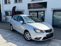 SEAT IBIZA 1.6 TDI 90 Style 5 portes / CLIMATISATION / Distribution ok / Entretien à jour / RÉGULATEUR
