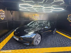 Tesla Model 3 Tração Traseira