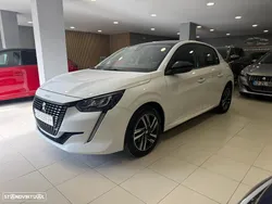 Peugeot 208 PureTech 100 EAT8 Allure Pack