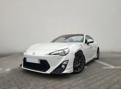 Toyota gt86 2.0 d4-s 200 ch trd camera recul car play sans fil échapemment a valve 4 sorties homologué garantie 6 mois