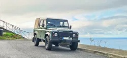 Land Rover Defender TD4