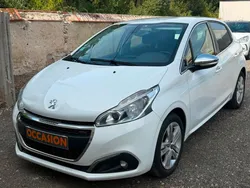Peugeot 208 1.2 vti 110CH kit Distribution neuf CT OK GARANTIE 3 MOIS BOITE AUTO