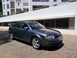 Audi A4 unico dono mecanica impecável 1.6