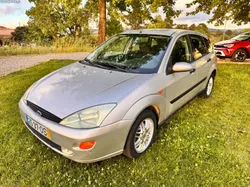 Ford Focus Ano 2000