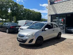 Opel Corsa 1.2 70CH +TRES PROPRE +2EME MAIN +GARANTIE
